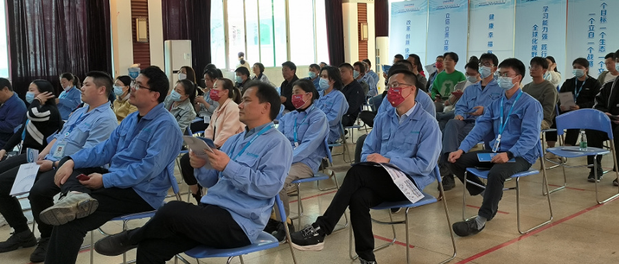 番禺普瑞眼科医院受邀到广州立白集团开展眼健康公益科普